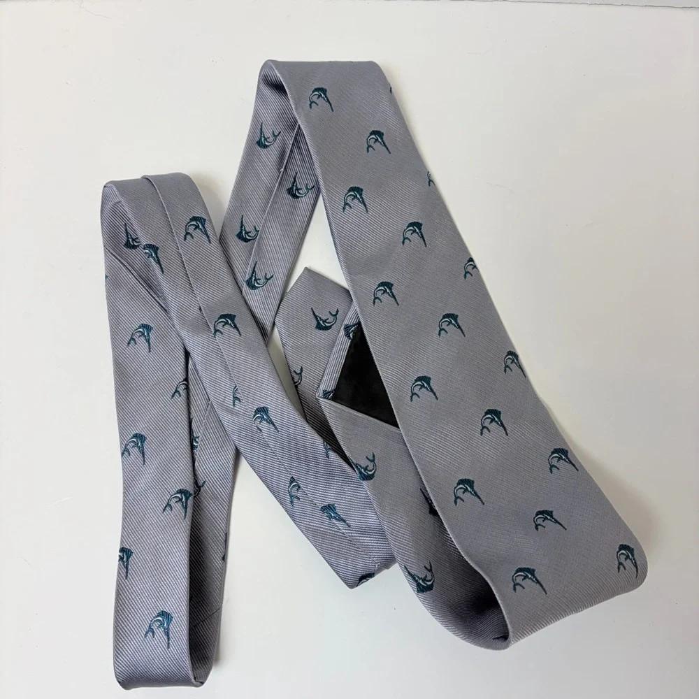 J. Crew The Silk‎ Tie Gray Swordfish 100% Silk Tie